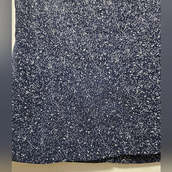 Rodier Blouse Button Up Navy Blue V-Neck Side Slits Sz L France - Picture 7 of 10